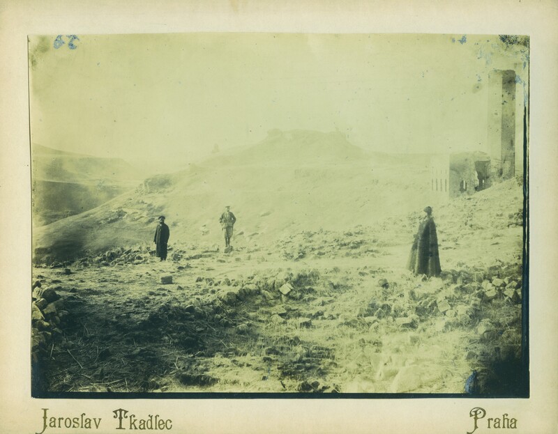 Tkadlec, image 5 of 5